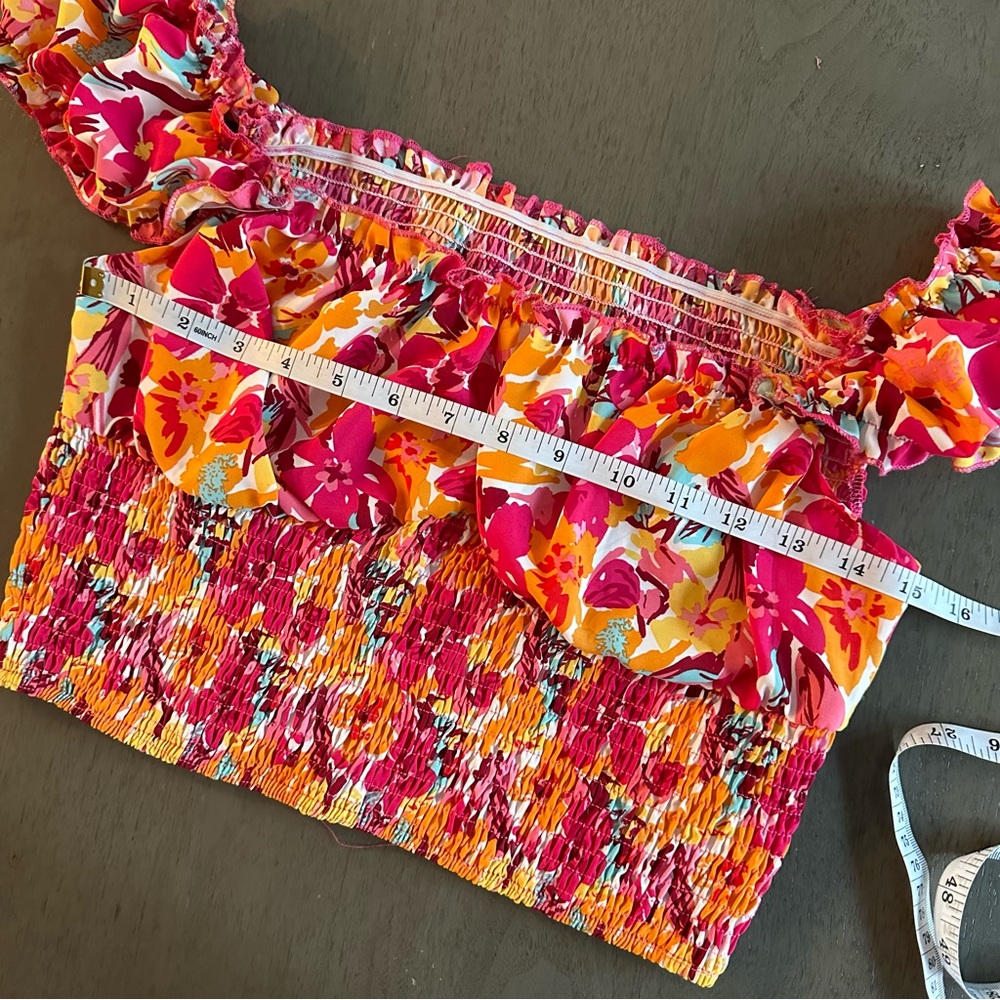 SHEIN Shirred Crop Top Orange and Red Floral Size Large 8/10 - Picture 7 of 10